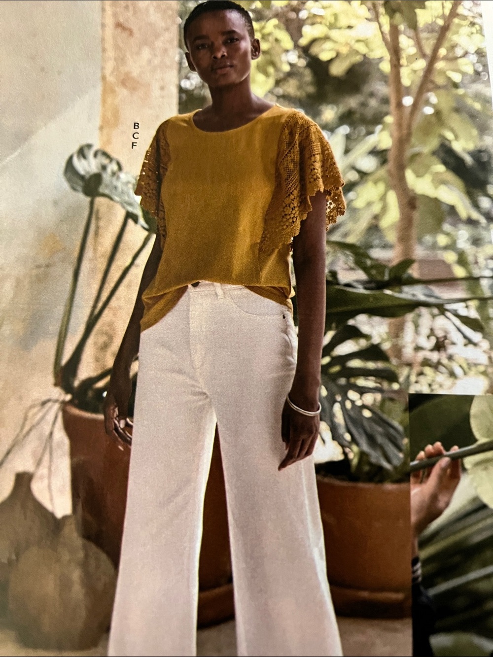 Garnet Hill Mustard Crochet Flutter Sleeve Tee XS